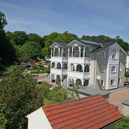 Wilhelmine - 04 Mit Balkon