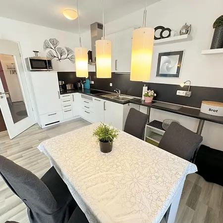 Wilhelmine - 04 Mit Balkon 公寓