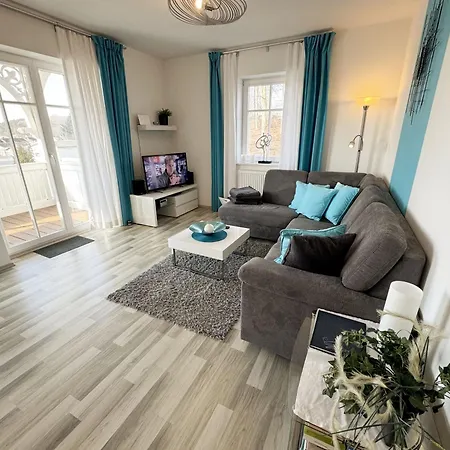 Wilhelmine - 04 Mit Balkon *